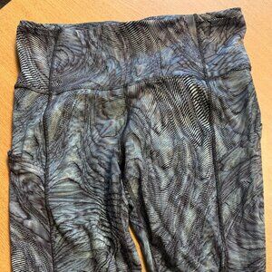 Lululemon Fast and Free Leggings 25"